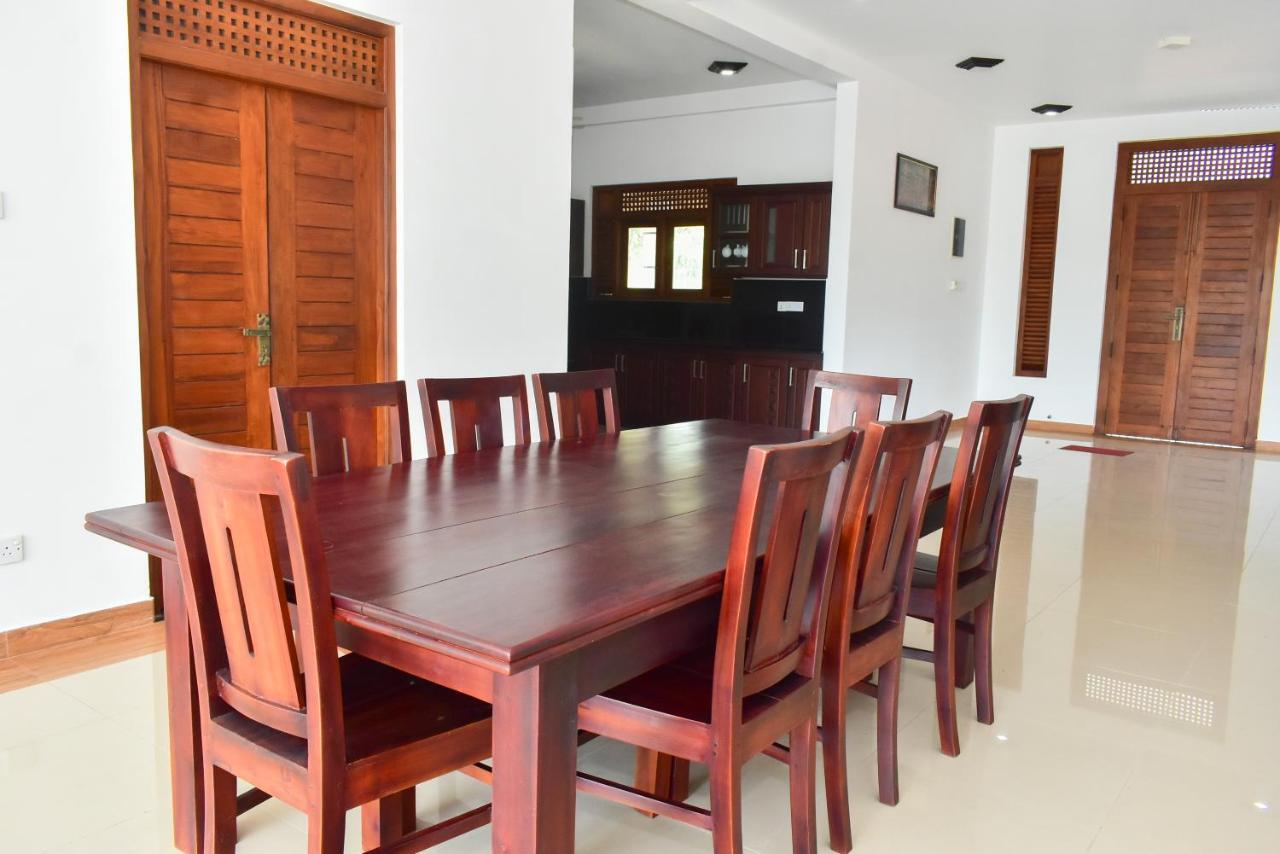 Minuri Villa Hikkaduwa Extérieur photo
