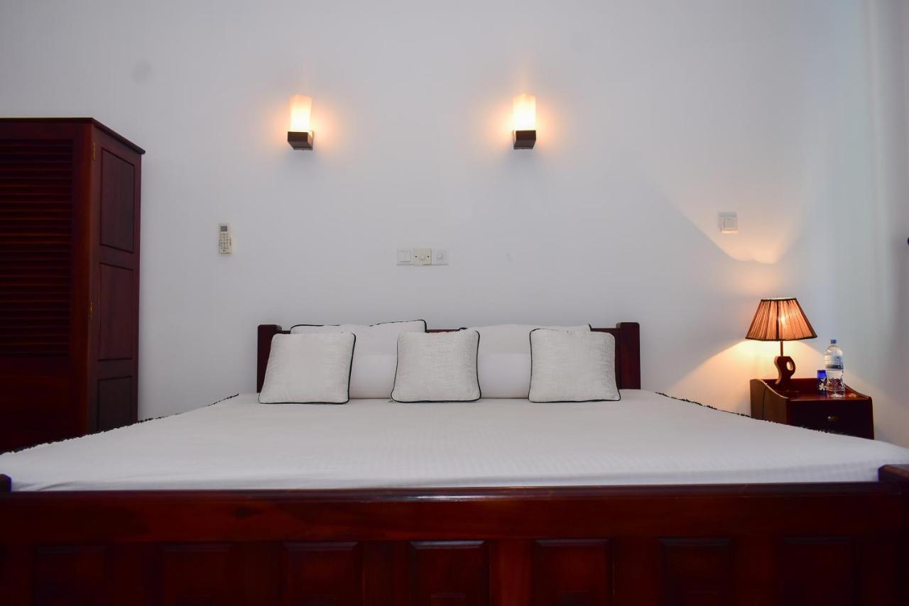 Minuri Villa Hikkaduwa Extérieur photo