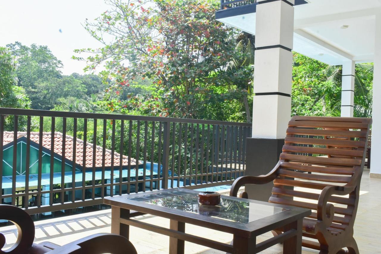 Minuri Villa Hikkaduwa Extérieur photo