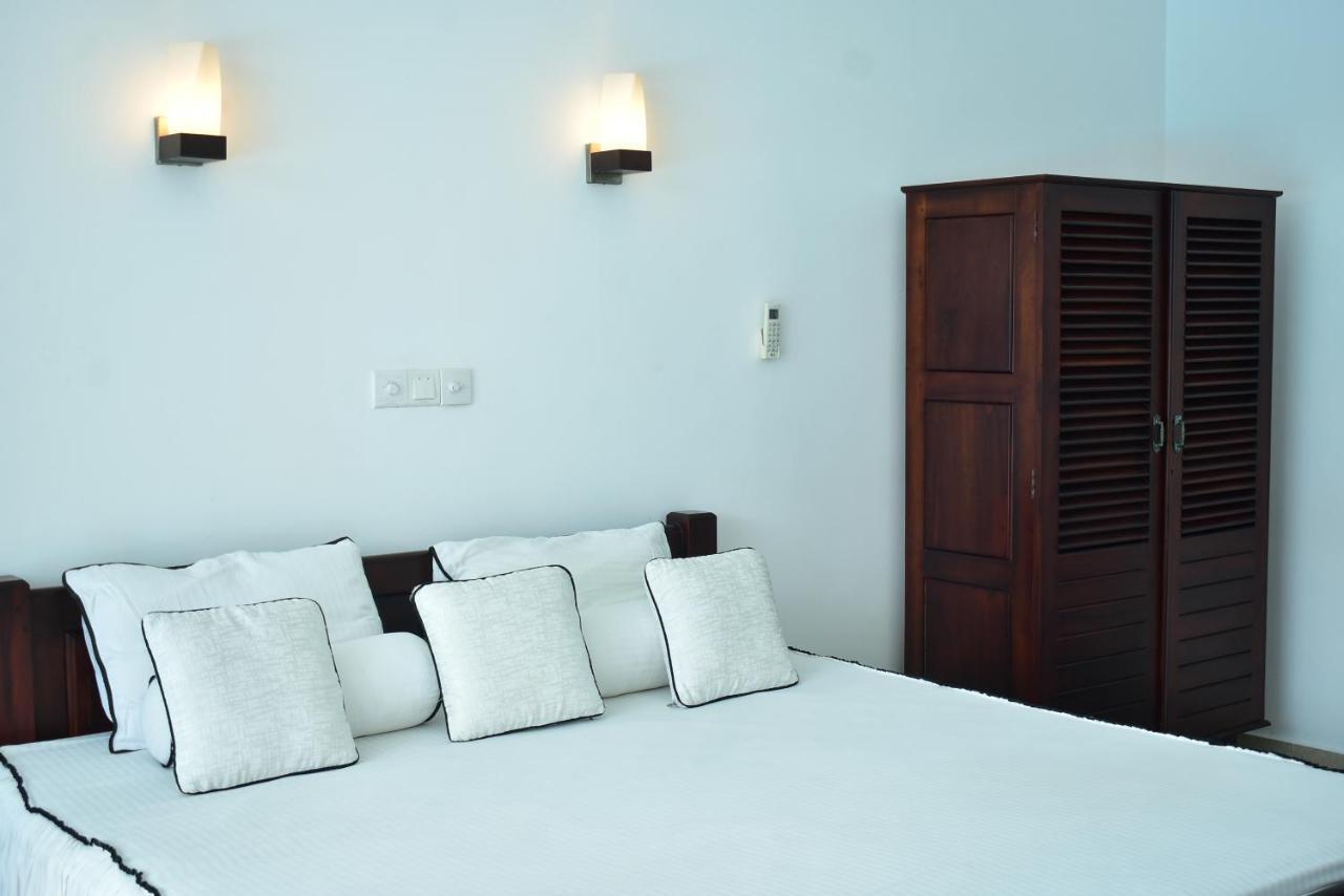 Minuri Villa Hikkaduwa Extérieur photo